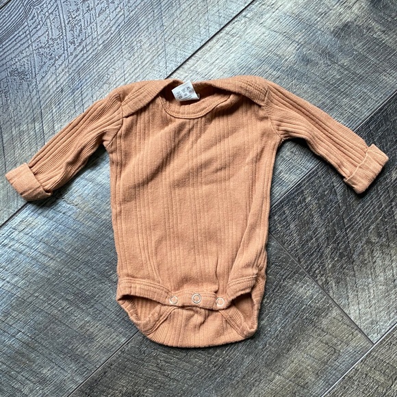 kate quinn Other - Kate Quinn Ribbed Bodysuit